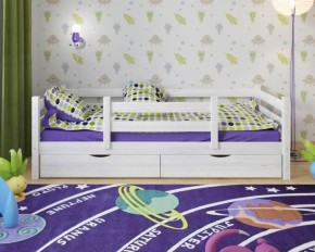 Детская кровать из массива березы Соня-5 (Белый/Лак) в Троицке - troick.ok-mebel.com | фото 1