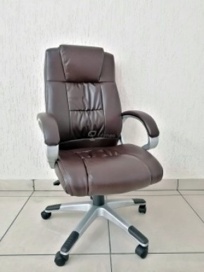 Кресло Barneo K-6 для руководителя (коричневая экокожа) в Троицке - troick.ok-mebel.com | фото 1