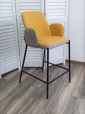 Полубарный стул NYX (H=65cm) VF106 желтый / VF120 серый М-City в Троицке - troick.ok-mebel.com | фото